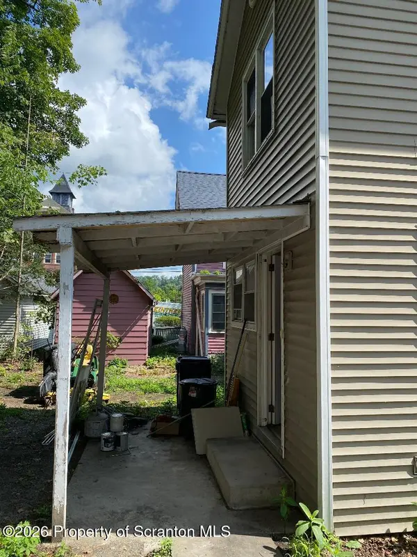 135 Bridge ST, Tunkhannock, PA 18657