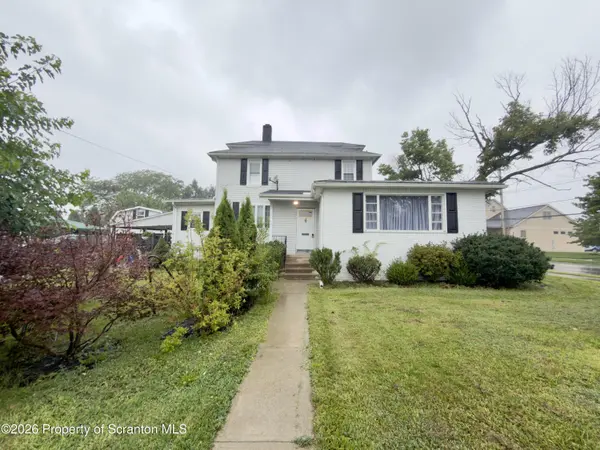 536 Moosic RD #2nd Floor, Old Forge, PA 18518