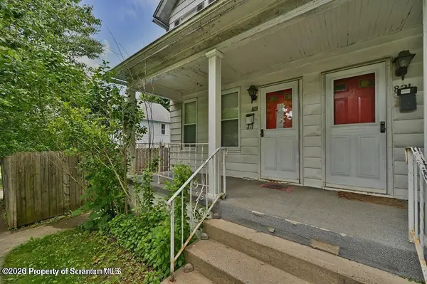 819 Delaware ST, Scranton, PA 18509