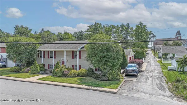 710 E Corey ST, Scranton, PA 18505