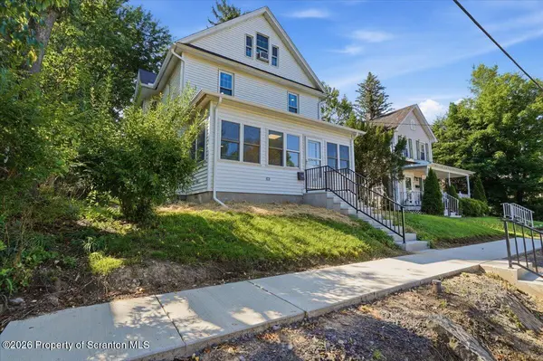 413 Powell AVE, Clarks Summit, PA 18411