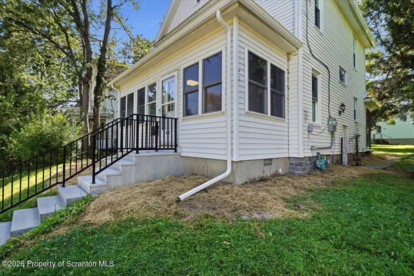 413 Powell AVE, Clarks Summit, PA 18411