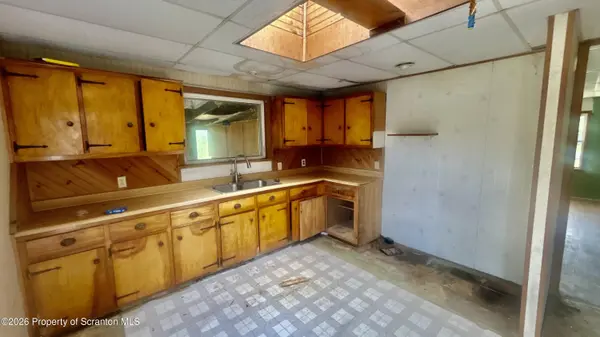 55 3rd ST, Union Dale, PA 18470