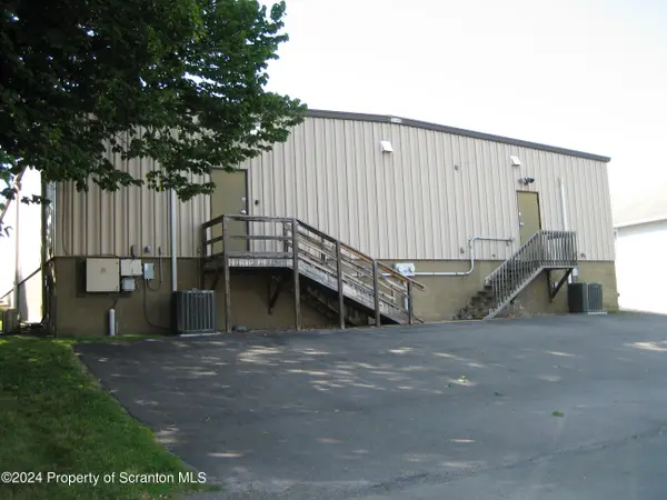 316 Main ST, Dickson City, PA 18519