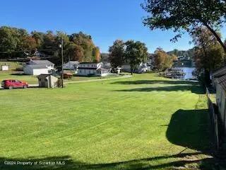 108 Frear LN, Factoryville, PA 18419