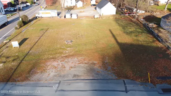 672 Texas Palmyra HWY, Hawley, PA 18428