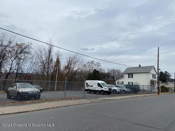 719 Capouse AVE, Scranton, PA 18509