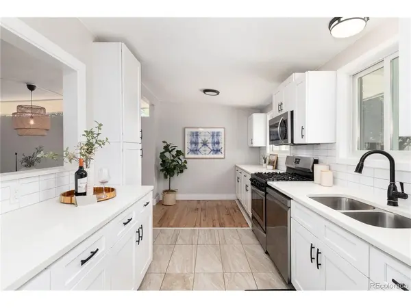 435 S Xanadu, Aurora, CO 80012