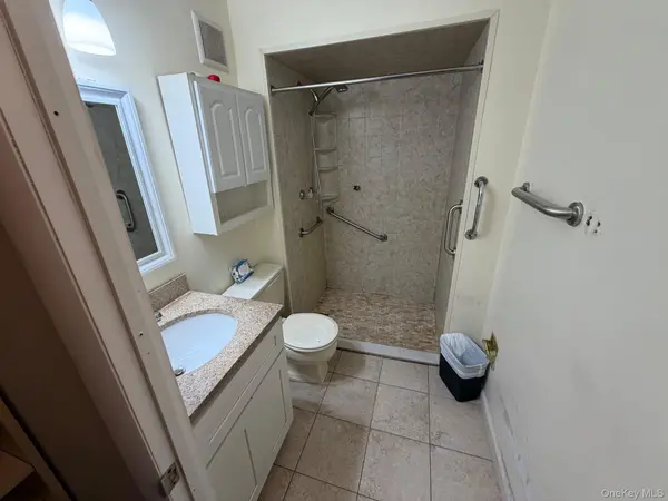 725 Miller AVE #221, Freeport, NY 11520