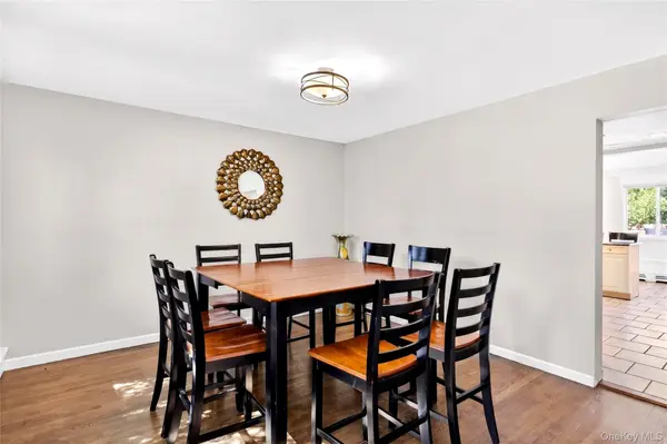 125 Hanson PL, Malverne, NY 11565