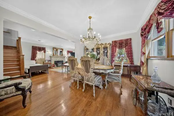 47-57 Utopia Pkwy, Flushing, NY 11358
