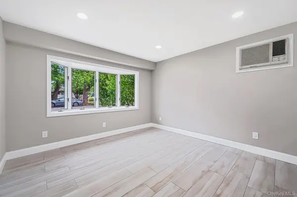 1440 Lombardy BLVD, Bay Shore, NY 11706