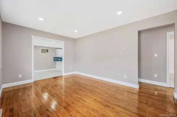 1440 Lombardy BLVD, Bay Shore, NY 11706