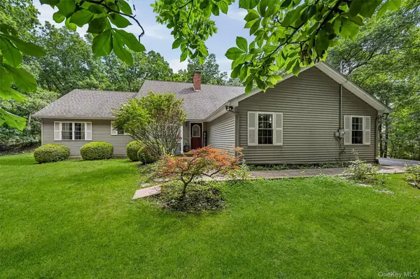 98 Wood RD, Westtown, NY 10998