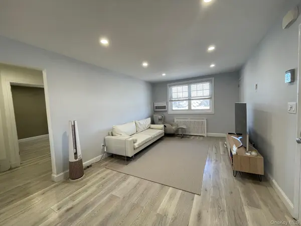 249-20 57TH AVE #262, Little Neck, NY 11362