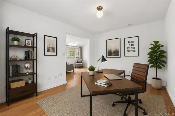 9 Deer RUN, Chappaqua, NY 10514