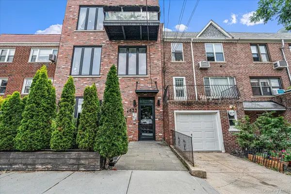 26-33 28th ST #4A, Astoria, NY 11102