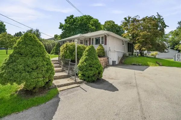 124 Rye Hill RD, Monroe, NY 10950