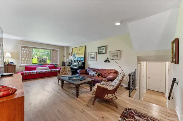 30 Gateway RD #102N, Yonkers, NY 10701