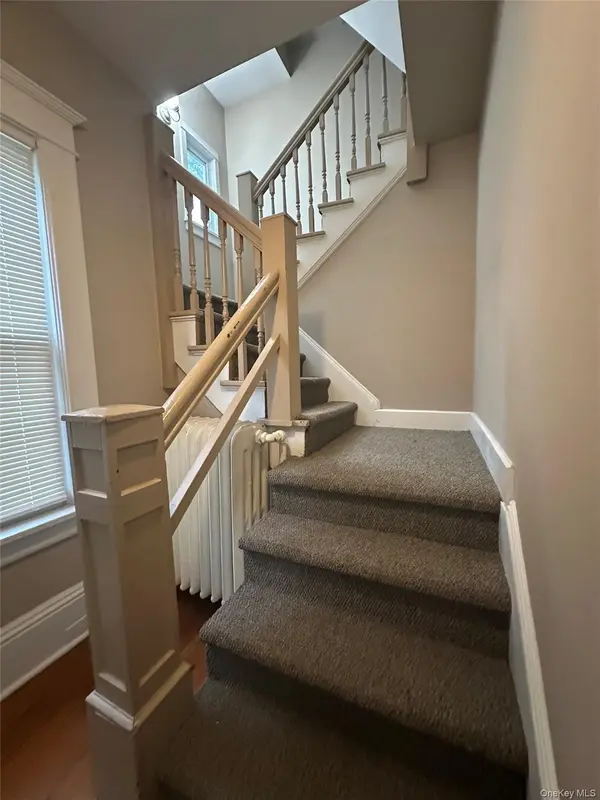 65 North ST #2, Newburgh, NY 12550