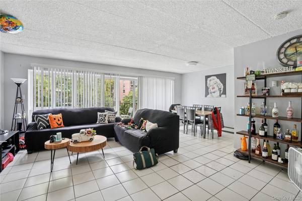 3523 86th ST, Jackson Heights, NY 11372