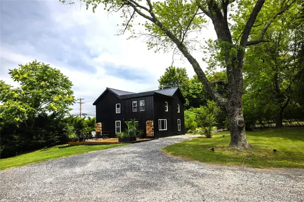 5628 State Route 9G, Hudson, NY 12534