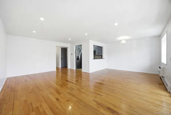 9430 Magnolia CT #2A, Ozone Park, NY 11417