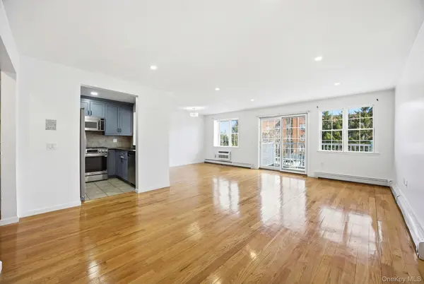 9430 Magnolia CT #2A, Ozone Park, NY 11417