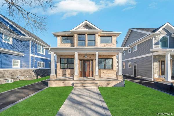 143 Emerson AVE, Floral Park, NY 11001