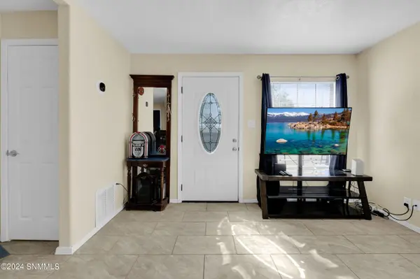 5820 Ledesma DR, Dona Ana, NM 88032