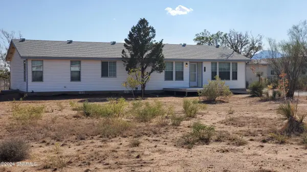 633 Paloma Blanca DR, Chaparral, NM 88081