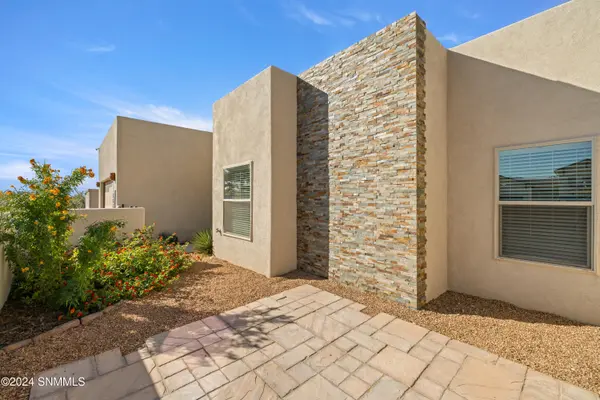3065 Cheyenne DR, Las Cruces, NM 88011