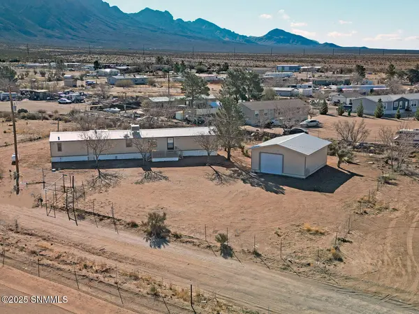 9850 Sallee RD, Las Cruces, NM 88011