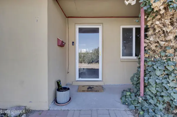 2020 Missouri AVE, Las Cruces, NM 88001