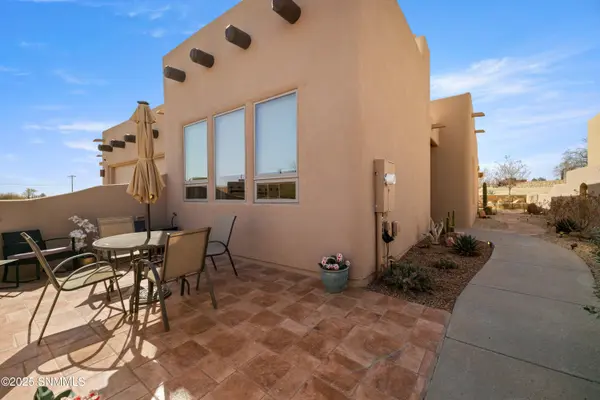 1109 Pueblo Gardens CT, Las Cruces, NM 88007