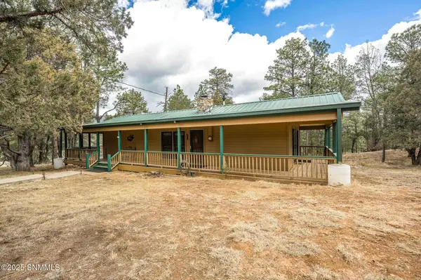 8 Sacramento CIR,  Timberon,  NM 88350
