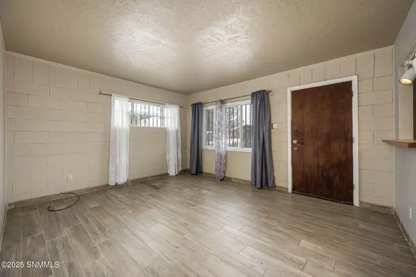 1325 Paxton ST, Las Cruces, NM 88001