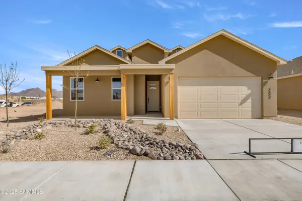 3643 Cardinal AVE, Las Cruces, NM 88012