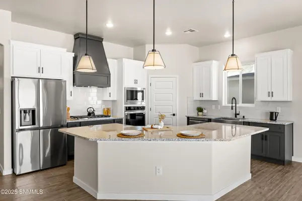 2862 Prado Del Sol AVE, Las Cruces, NM 88011