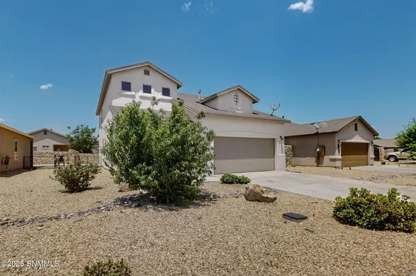 3006 La Union CT, Las Cruces, NM 88007