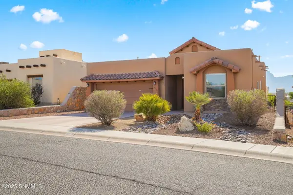 1952 Calle De Fuerte, Las Cruces, NM 88011