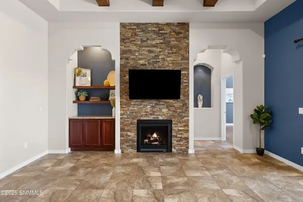 3696 Santa Cecilia AVE, Las Cruces, NM 88012