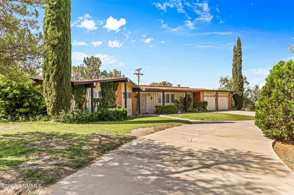 3015 Fairway DR, Las Cruces, NM 88011