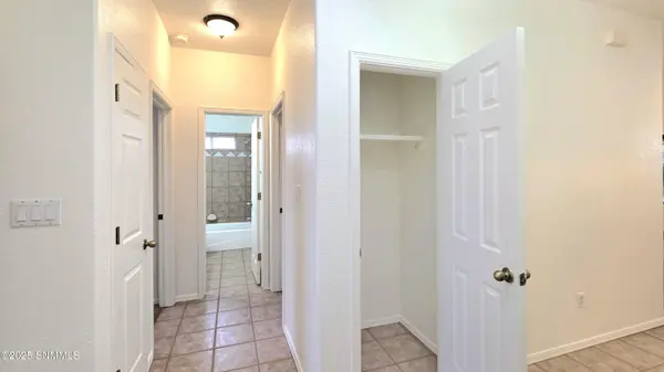 5041 Calle Verde, Las Cruces, NM 88012