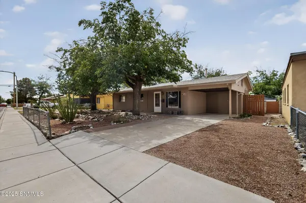 1408 Lees DR, Las Cruces, NM 88001