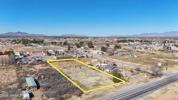 412 McCombs RD, Chaparral, NM 88081