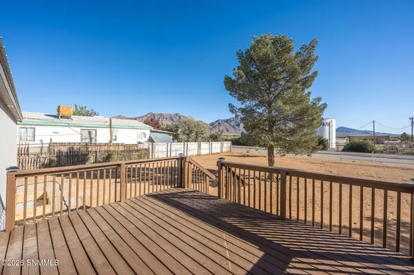 9795 Butterfield BLVD, Las Cruces, NM 88011