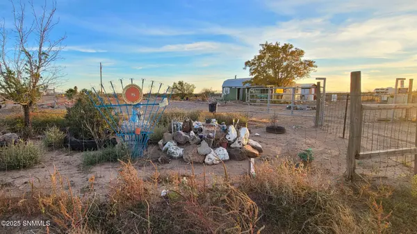 1530 SW El Bordo RD, Deming, NM 88030