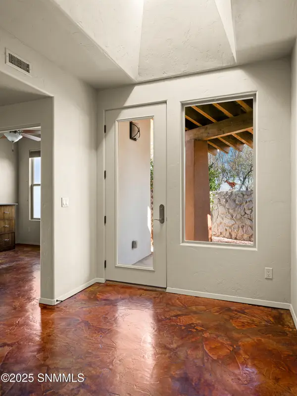 6700 Camino Blanco, Las Cruces, NM 88007