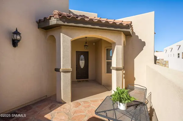 3717 Santa Minerva AVE, Las Cruces, NM 88012